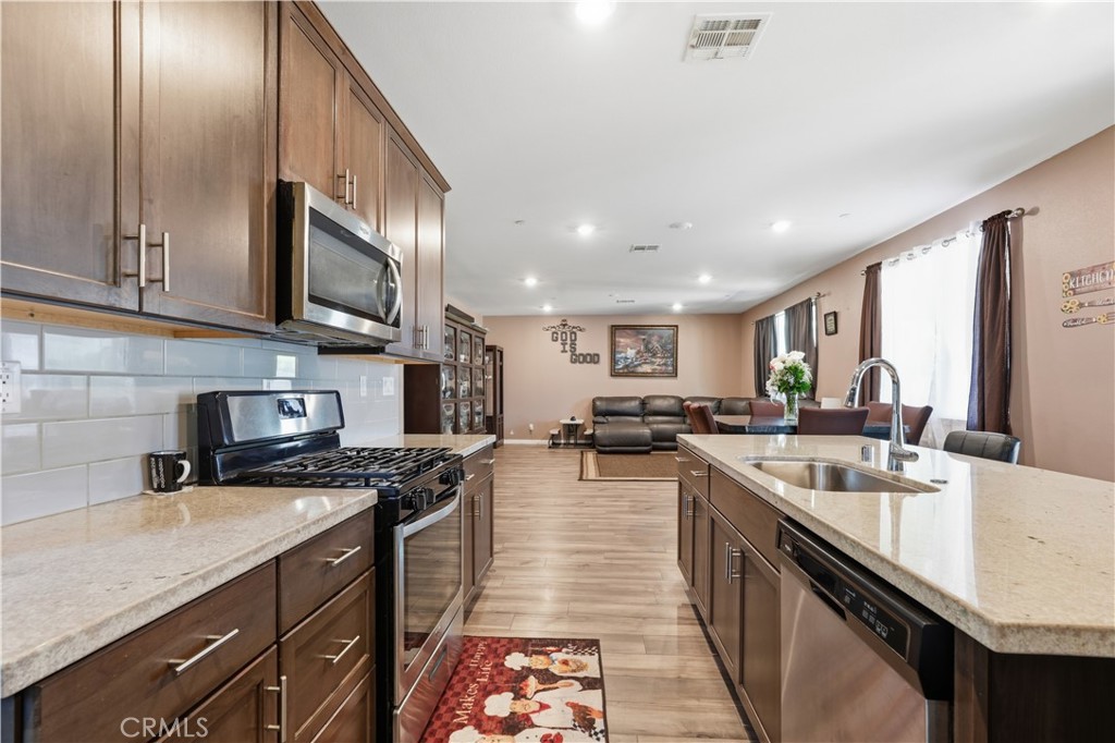 15627 Raptor Road Moreno Valley, CA 92551 - Photo 8 of 24 Photo has been edited to enhance quality.