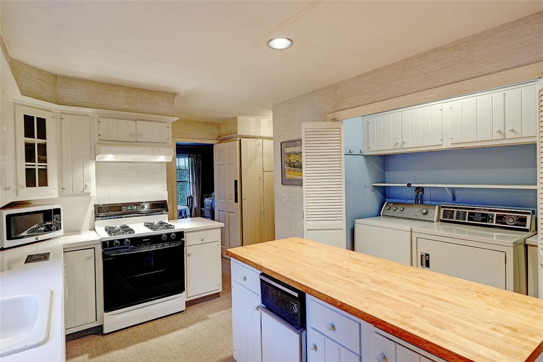 8 Hanley Farm Road Warren, RI 02885 - Photo 13 of 24