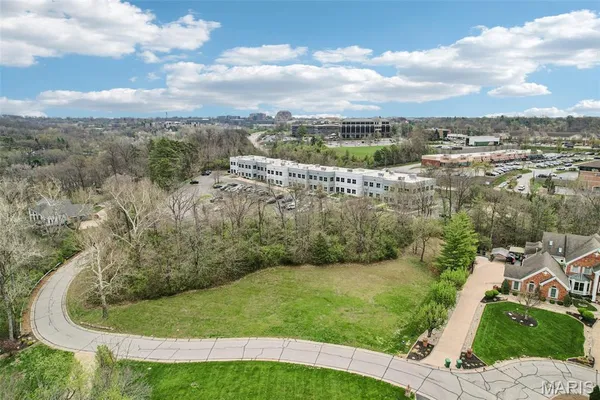 $600,000 | 13004 Pingry Place, St. Louis, MO 63131