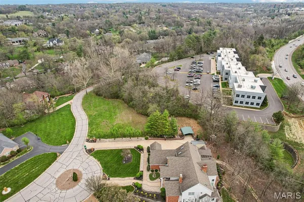 $600,000 | 13004 Pingry Place, St. Louis, MO 63131