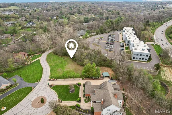 $600,000 | 13004 Pingry Place, St. Louis, MO 63131