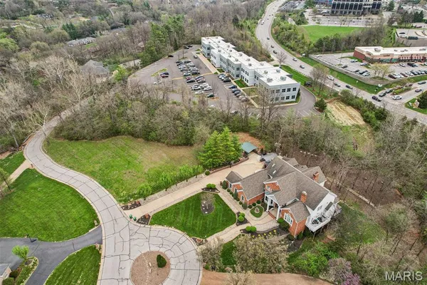 $600,000 | 13004 Pingry Place, St. Louis, MO 63131