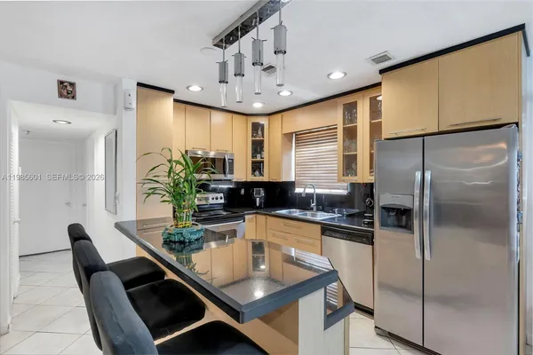 $2,350 | 11685 Canal Drive, Unit 110, North Miami, FL 33181