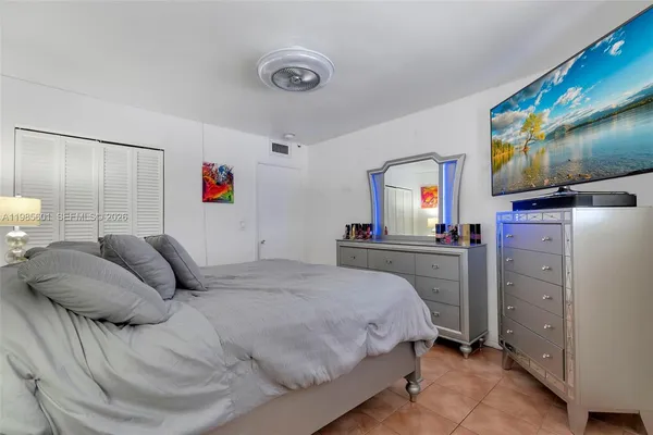 $2,350 | 11685 Canal Drive, Unit 110, North Miami, FL 33181
