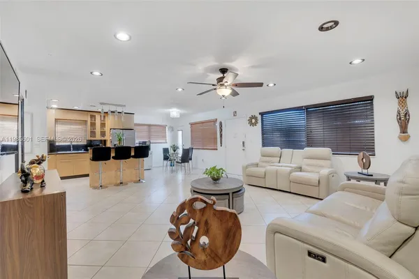 $2,350 | 11685 Canal Drive, Unit 110, North Miami, FL 33181