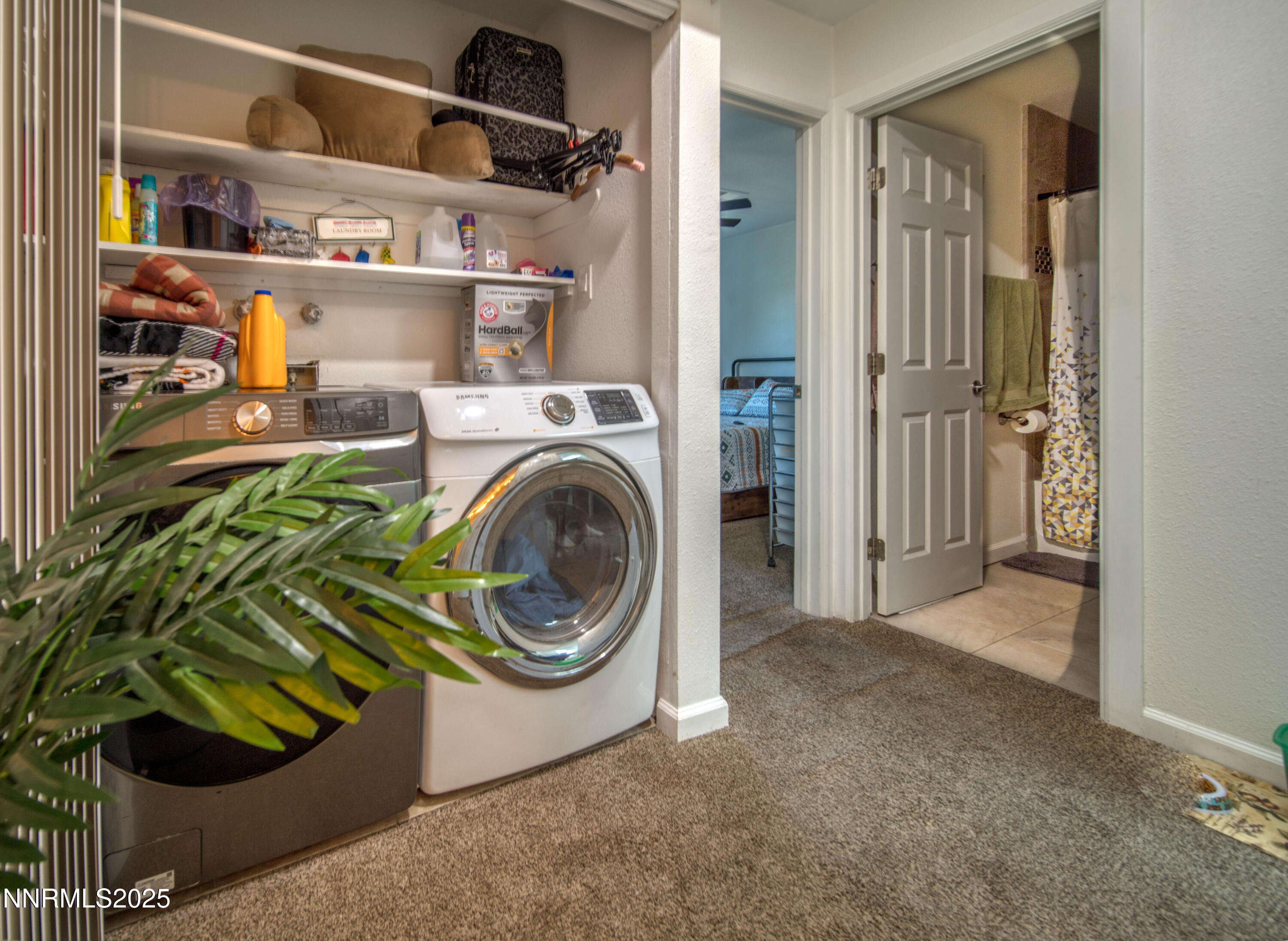 2168 Cannonball Road Sparks, NV 89431 - Photo 21 of 21 a utility room with washer and dryer