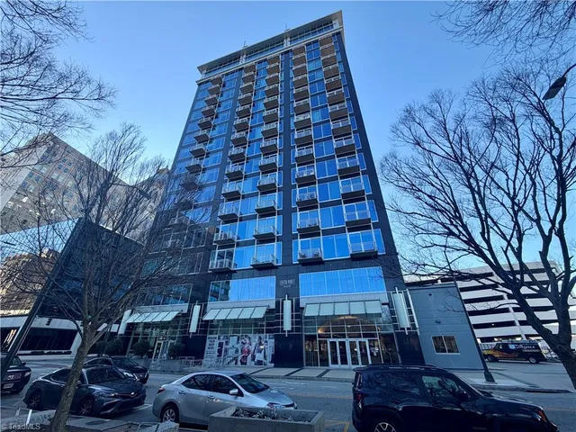 $275,000 | 201 North Elm Street, Unit 1106, Greensboro, NC 27401