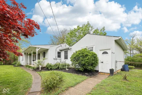 $349,900 | 90 South Morgantown Road, Greenwood, IN 46142