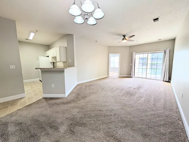 $1,450 | 106 Fountain Pointe Lane, Unit 102, Myrtle Beach, SC 29579