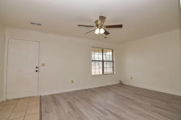 $1,500 | 115 Ashwood Court, Summerville, SC 29486