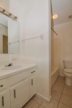 $1,500 | 115 Ashwood Court, Summerville, SC 29486