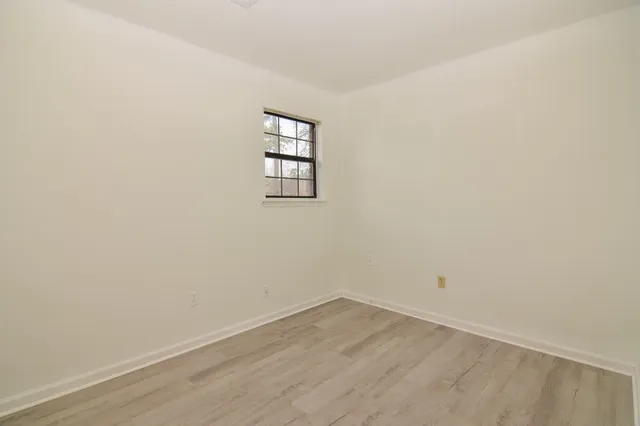 $1,500 | 115 Ashwood Court, Summerville, SC 29486