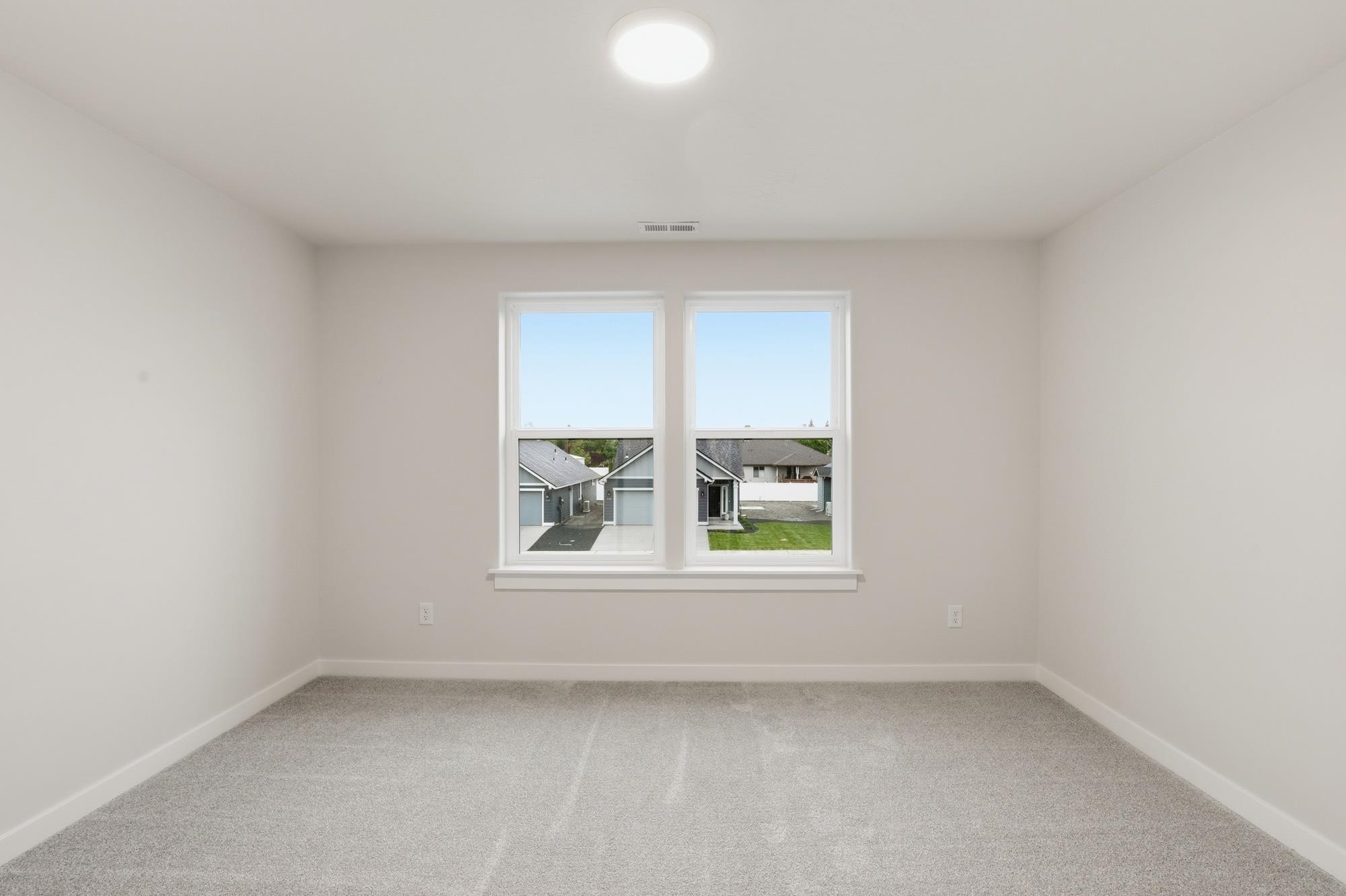 417 North Viewmont Road Greenacres, WA 99016 - Photo 11 of 15