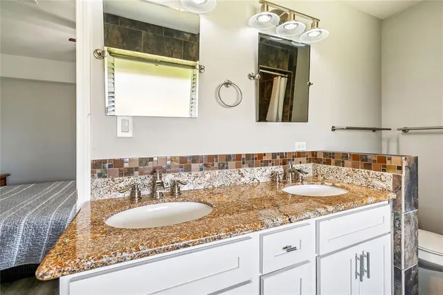 $2,200 | 17 Moss Drive, Laplace, LA 70068