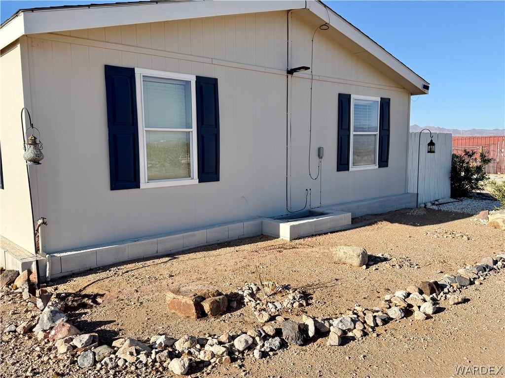 1694 Elgin Road Golden Valley, AZ 86413 - Photo 31 of 37