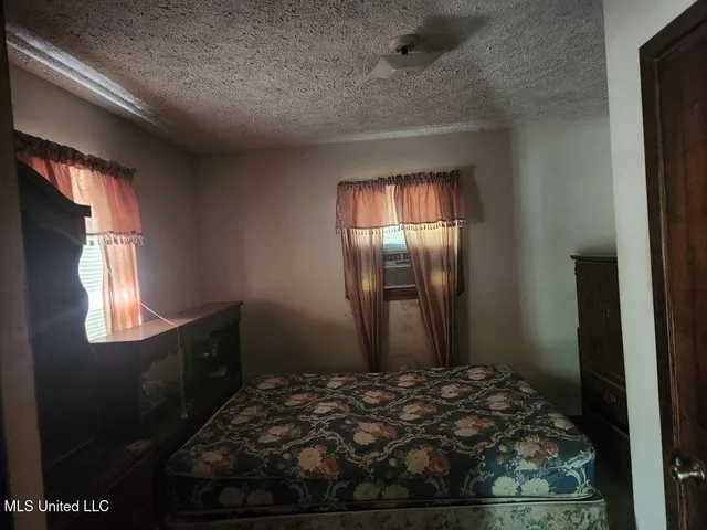 $80,000 | 1015 Herbert Lane, Hazlehurst, MS 39083