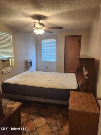 $80,000 | 1015 Herbert Lane, Hazlehurst, MS 39083