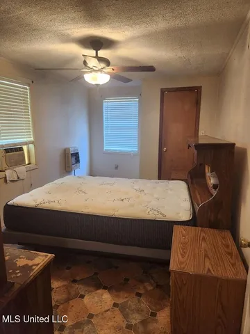 $80,000 | 1015 Herbert Lane, Hazlehurst, MS 39083