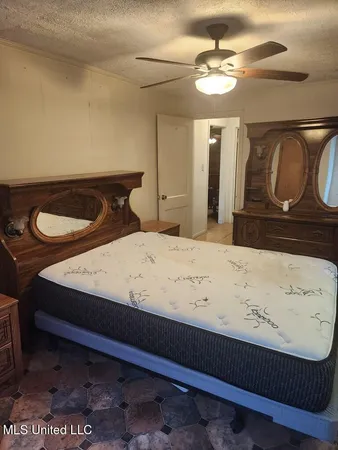 $80,000 | 1015 Herbert Lane, Hazlehurst, MS 39083