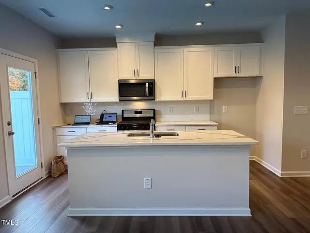 $1,800 | 3413 Oak Pass Drive, Raleigh, NC 27610