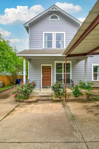 $2,000 | 2109 Maxwell Lane, Unit A, Austin, TX 78741