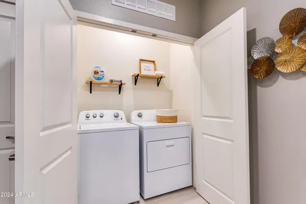 $5,800 | 2511 West Queen Creek Road, Unit 102, Chandler, AZ 85248