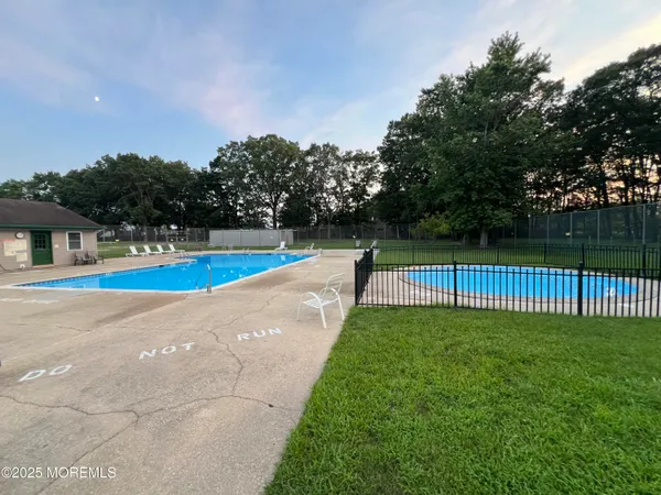 a view of a tennis court