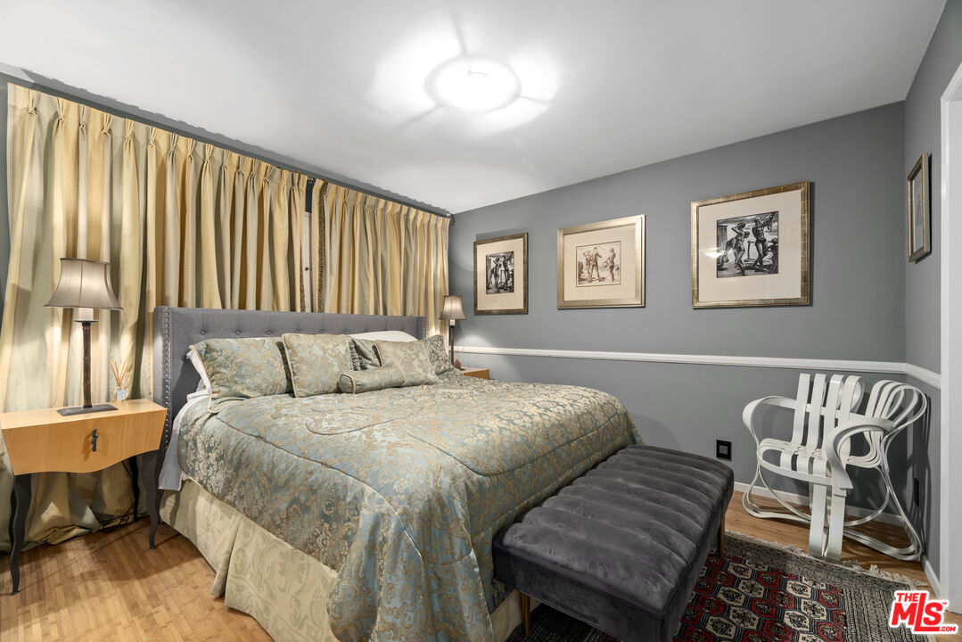 8670 Allenwood Road Los Angeles, CA 90046 - Photo 24 of 34