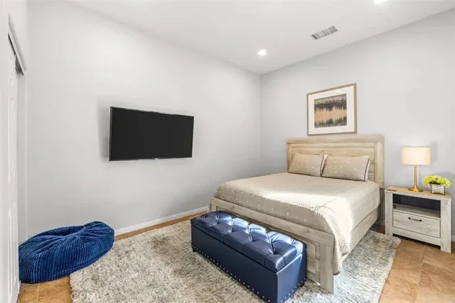 $5,974 | 44260 Vía Coronado, La Quinta, CA 92253