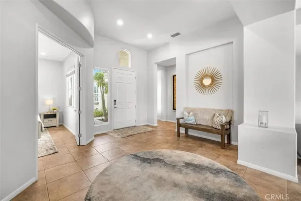 $5,875 | 44260 Vía Coronado, La Quinta, CA 92253