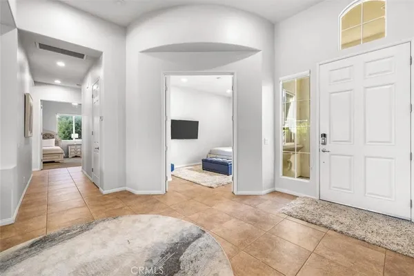 $5,875 | 44260 Vía Coronado, La Quinta, CA 92253