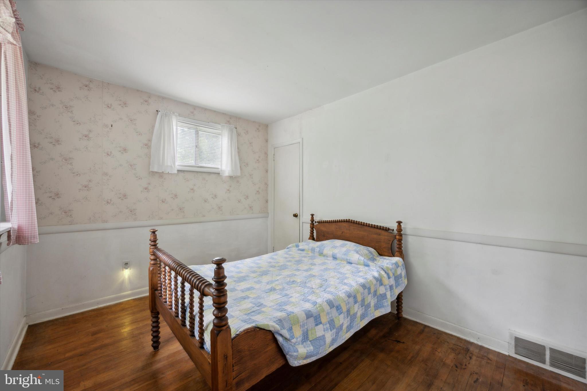 70 Schoolhouse Road Chalfont, PA 18914 - Photo 18 of 35 Bedroom 2