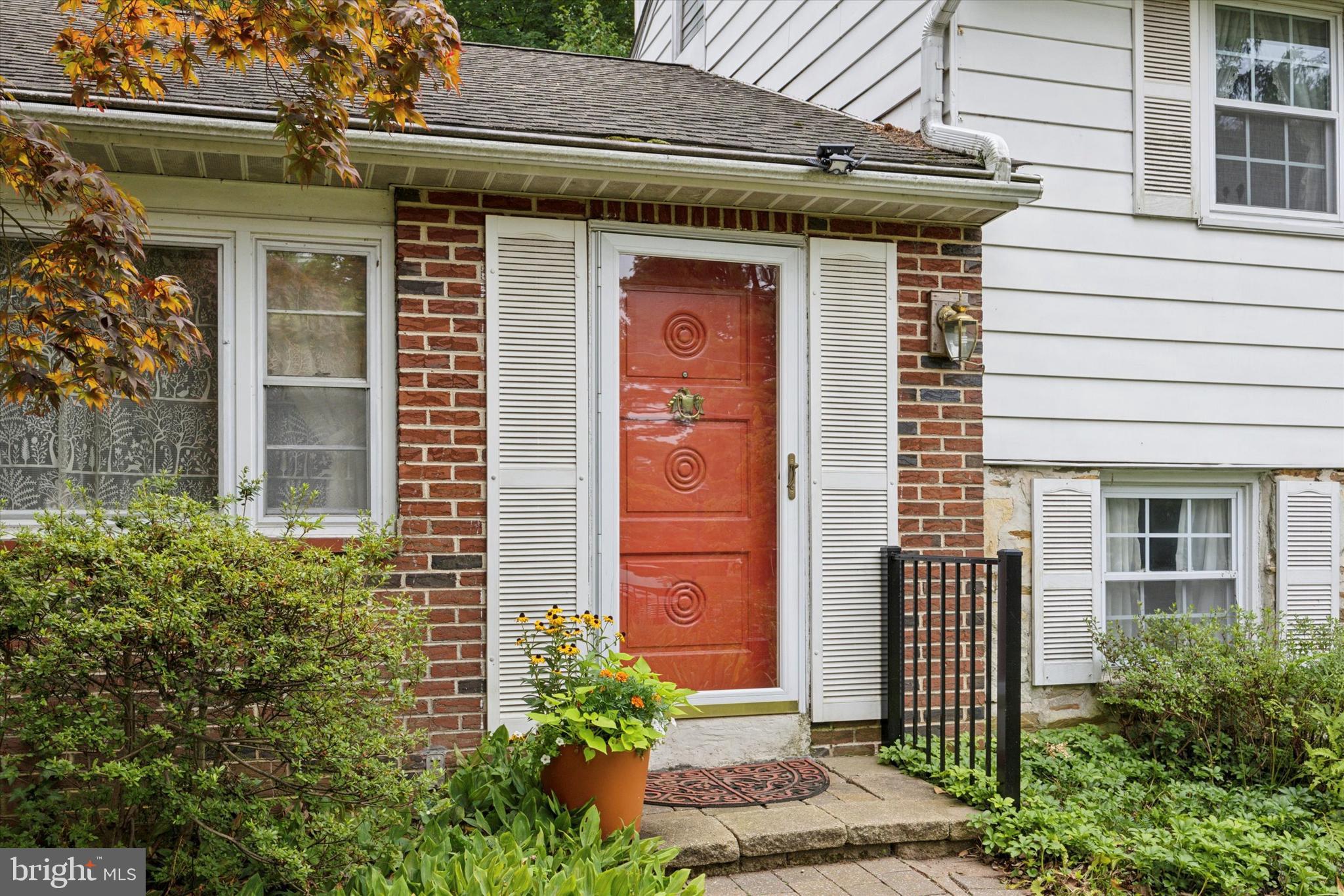 70 Schoolhouse Road Chalfont, PA 18914 - Photo 3 of 35 Gallery Image 3