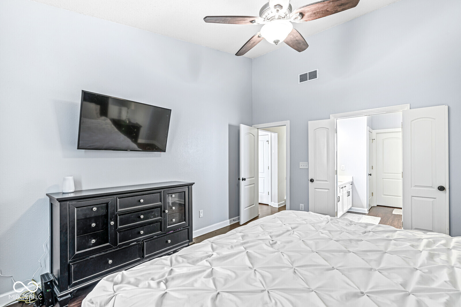 8315 Garden Ridge Road Indianapolis, IN 46237 - Photo 22 of 35 Gallery Image 22