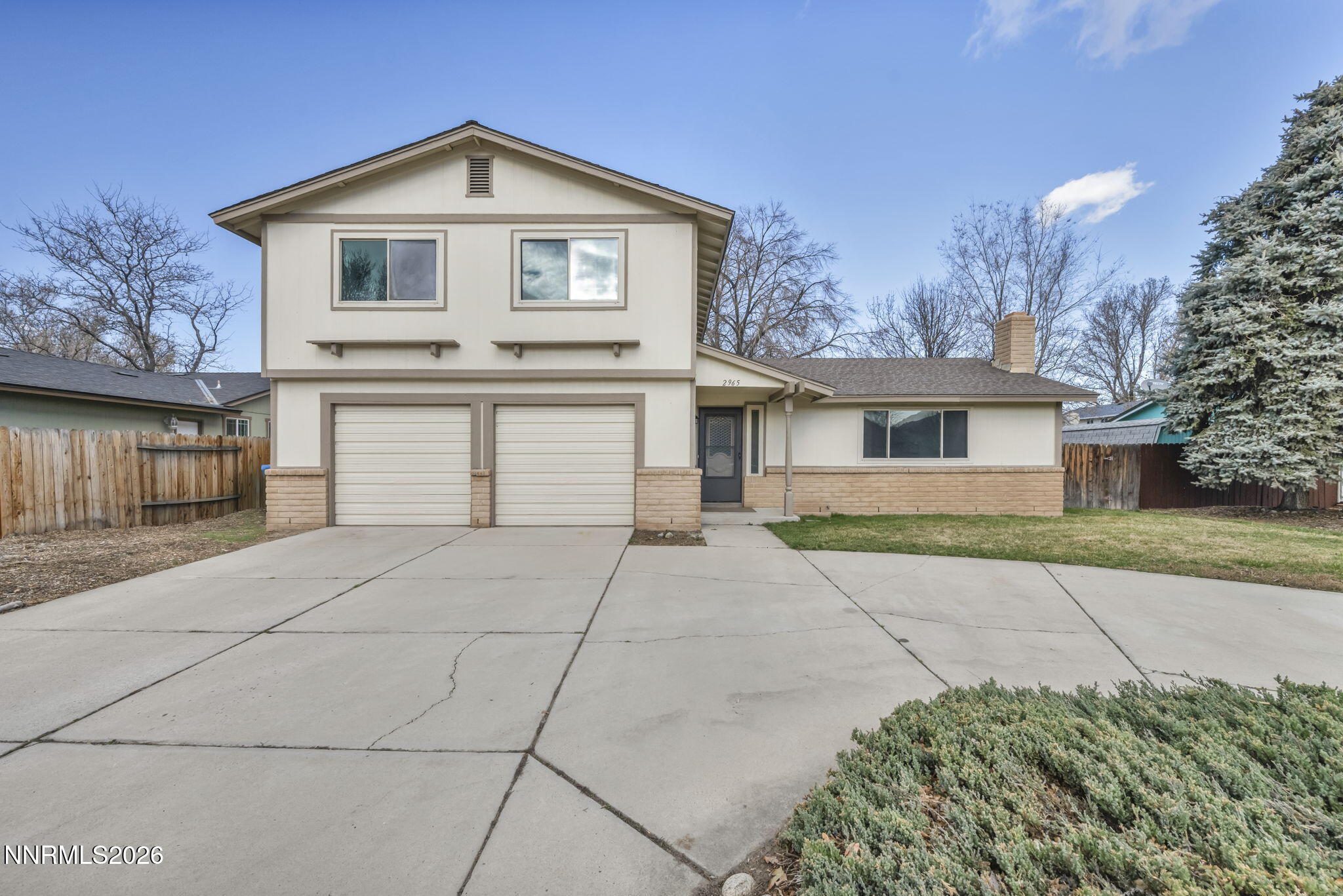 2965 Santa Ana Drive Reno, NV 89502 - Photo 1 of 38 Large driveway