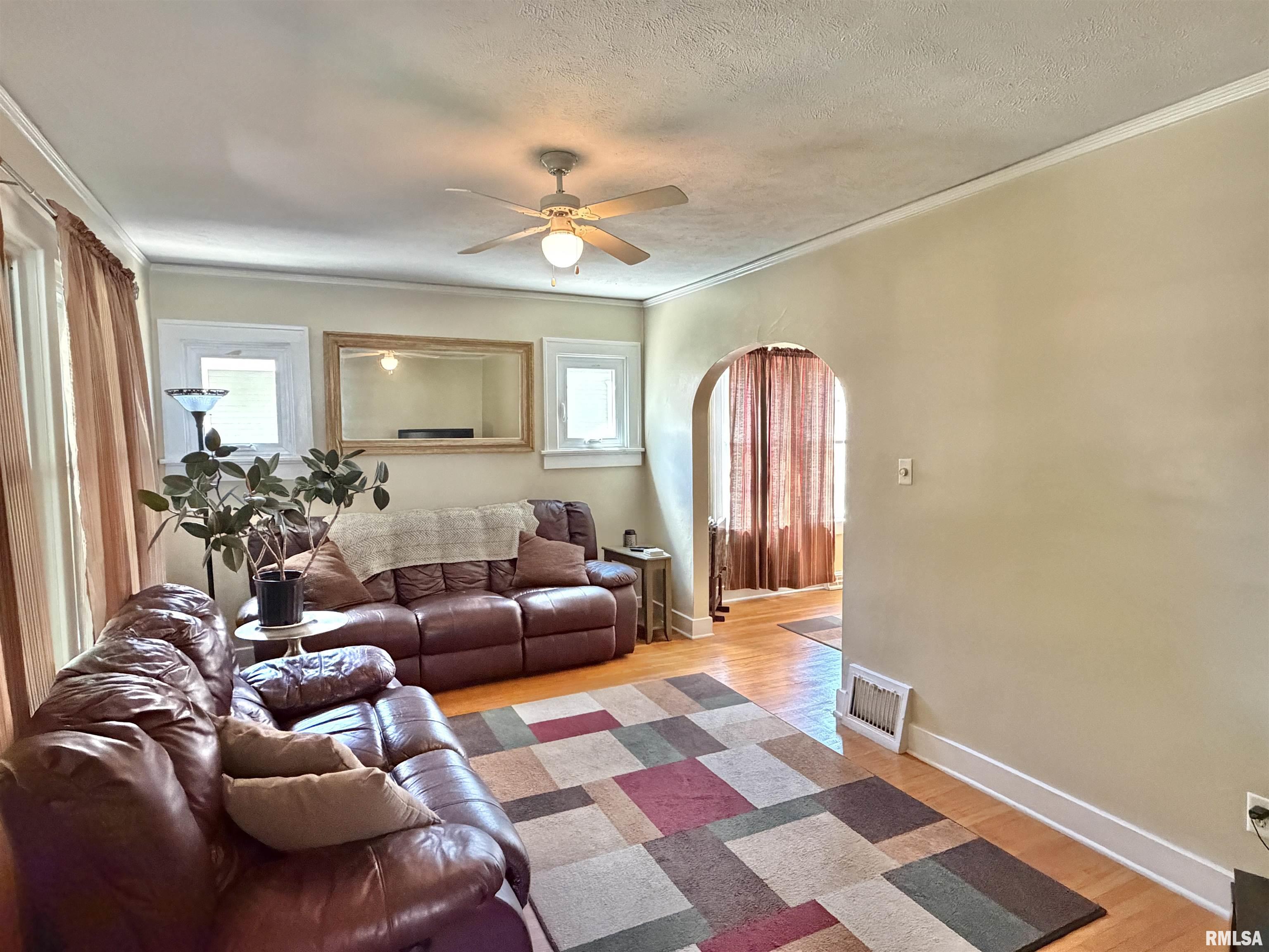 1809 South State Street Springfield, IL 62704 - Photo 5 of 26 Gallery Image 5