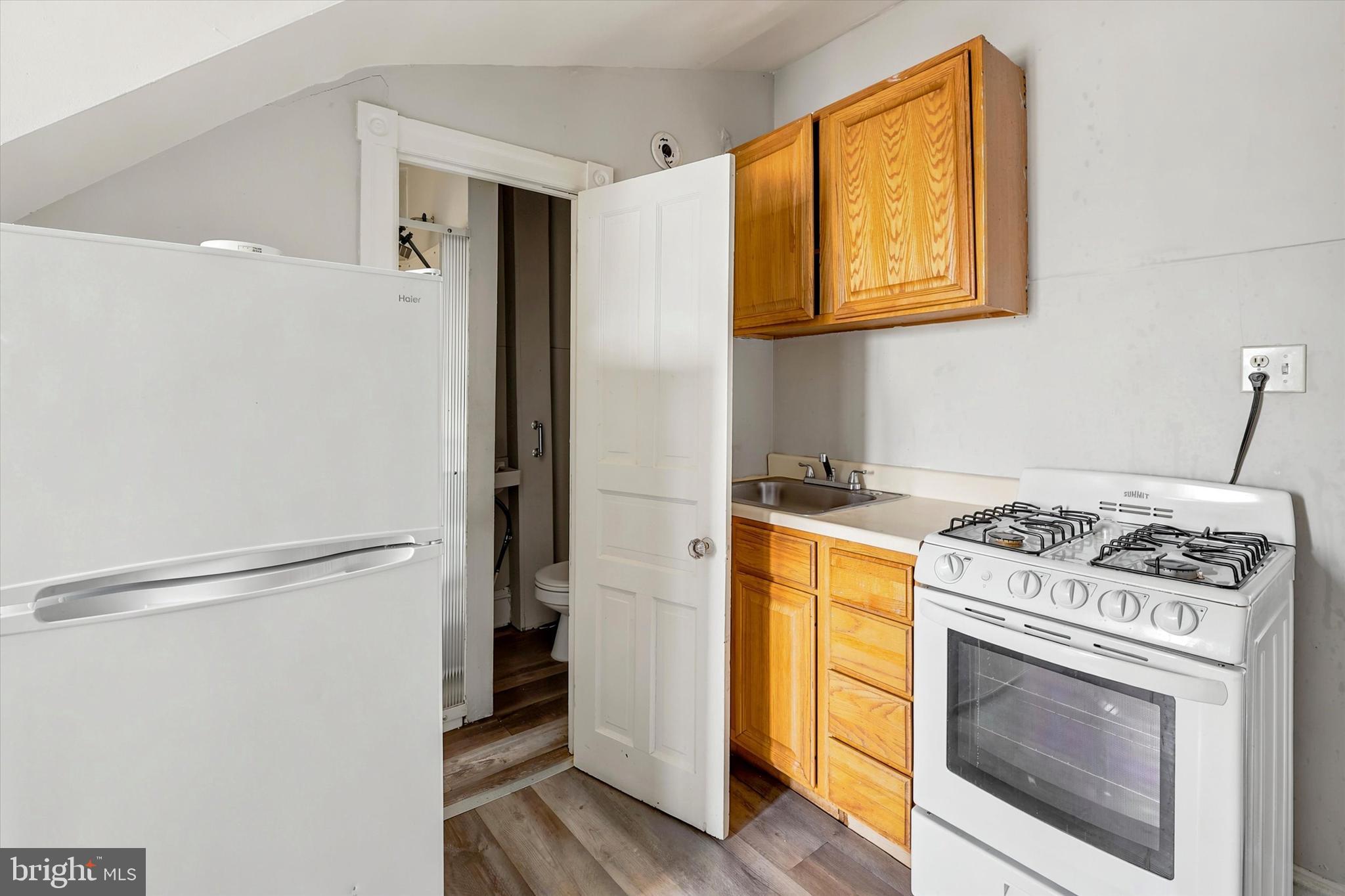 1200 Fillmore Street Philadelphia, PA 19124 - Photo 15 of 24