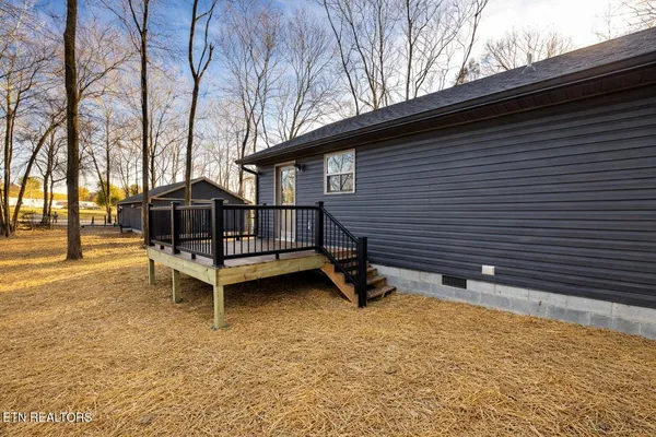$308,000 | 503 Hillcrest Street, Clinton, TN 37716