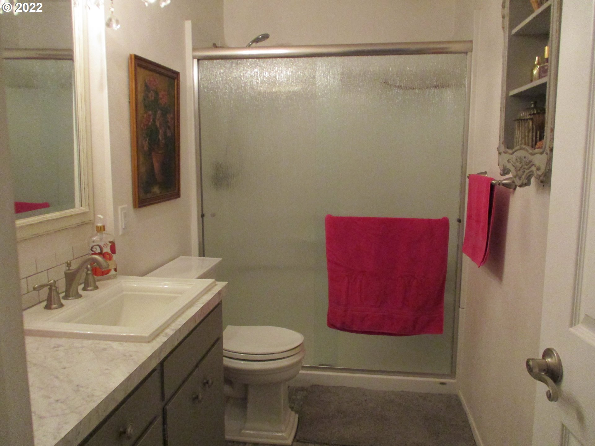 2216 Umpqua Road Woodburn, OR 97071 - Photo 4 of 21 Gallery Image 4