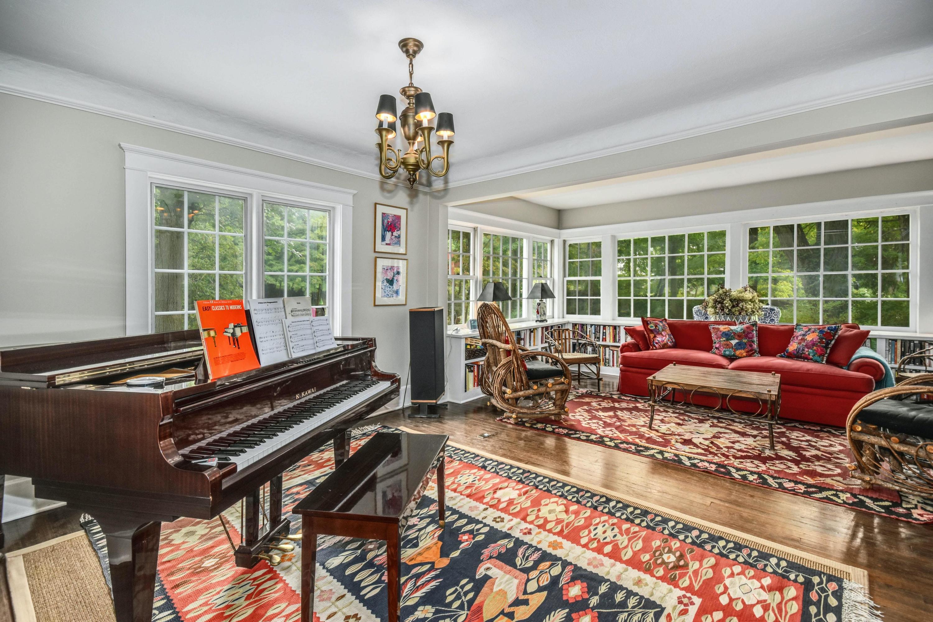 37 Locust Hill Road Darien, CT 06820 - Photo 9 of 36 020-361155-DSC_7039_HDR