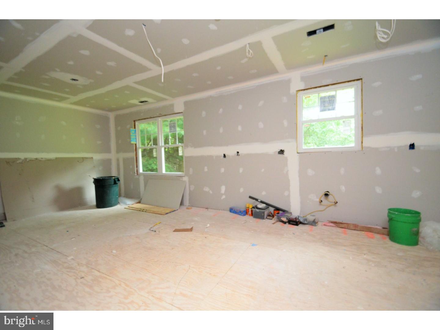 2109 Church Road Bethlehem, PA 18015 - Photo 3 of 14 Gallery Image 3