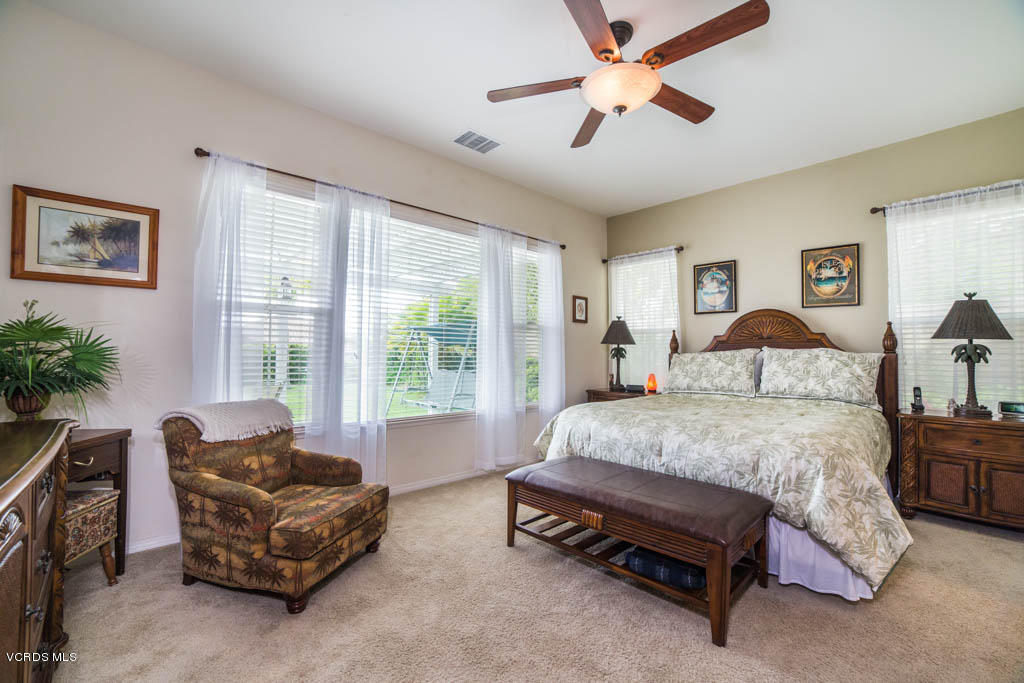 3789 Horizon Ridge Court Simi Valley, CA 93063 - Photo 15 of 41 #15- 3789 Horizon Ridge Ct
