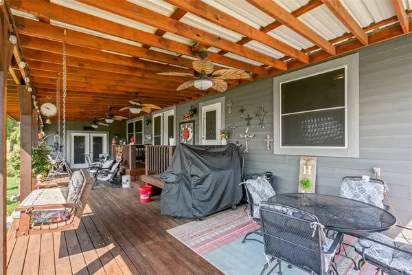 $850,000 | 1465 County Road 3690, Paradise, TX 76073