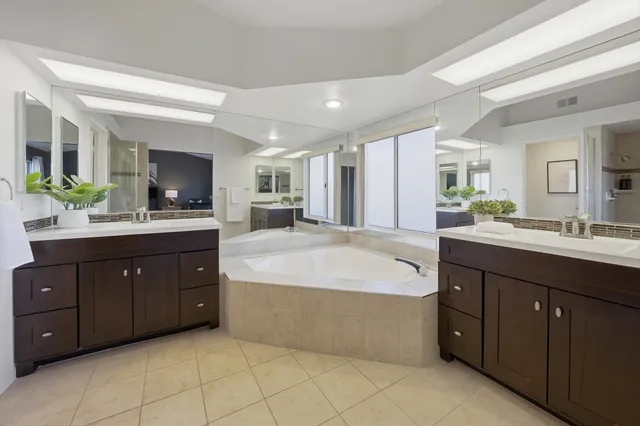 $489,000 | 217 Desert Falls Circle, Palm Desert, CA 92211