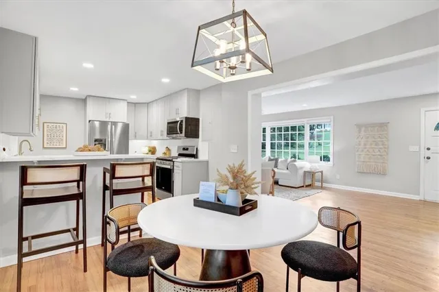 $2,500 | 2174 Beecher Road Southwest, Atlanta, GA 30311