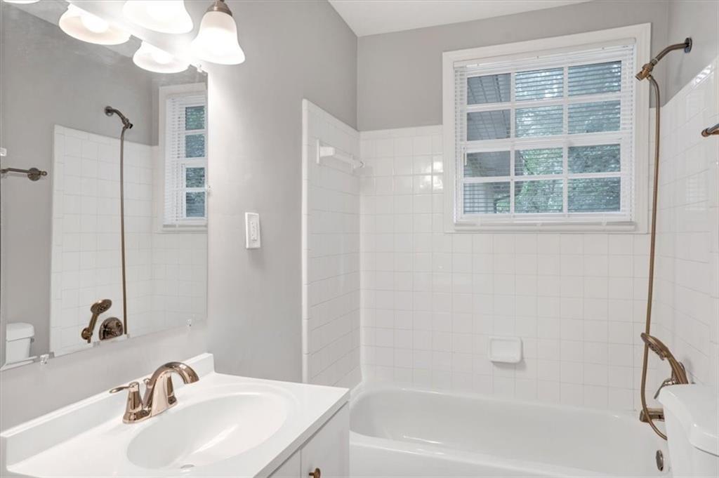 2174 Beecher Road Southwest Atlanta, GA 30311 - Photo 26 of 29