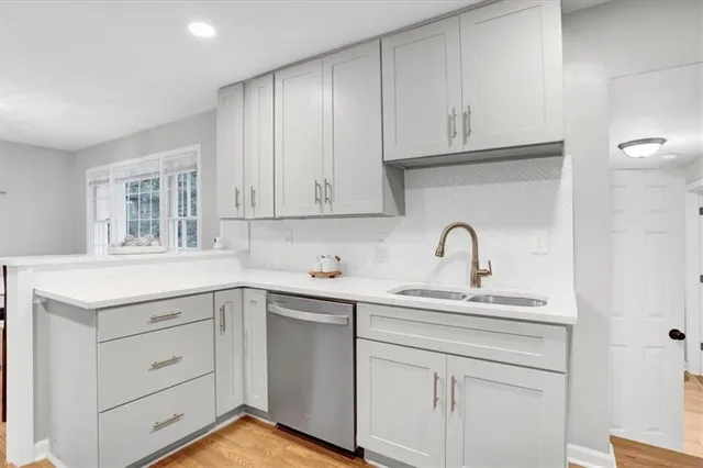 $2,500 | 2174 Beecher Road Southwest, Atlanta, GA 30311