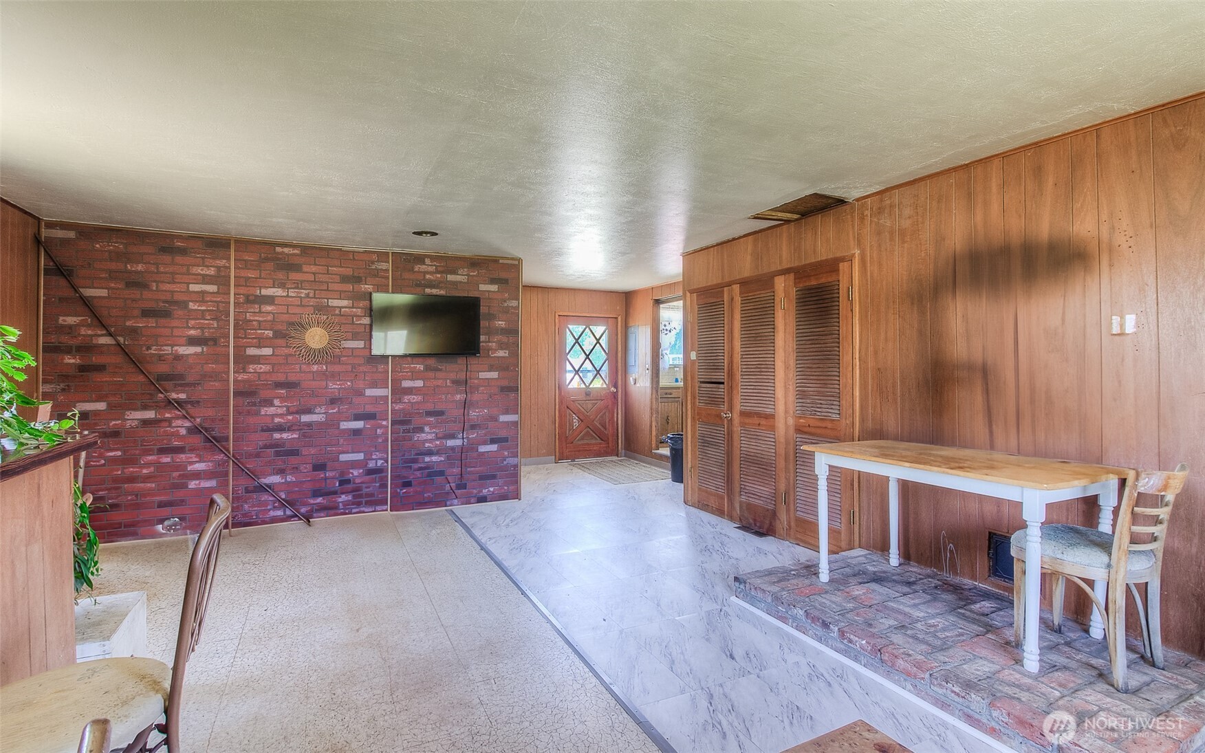 11704 Gilbert Road Yakima, WA 98903 - Photo 13 of 25
