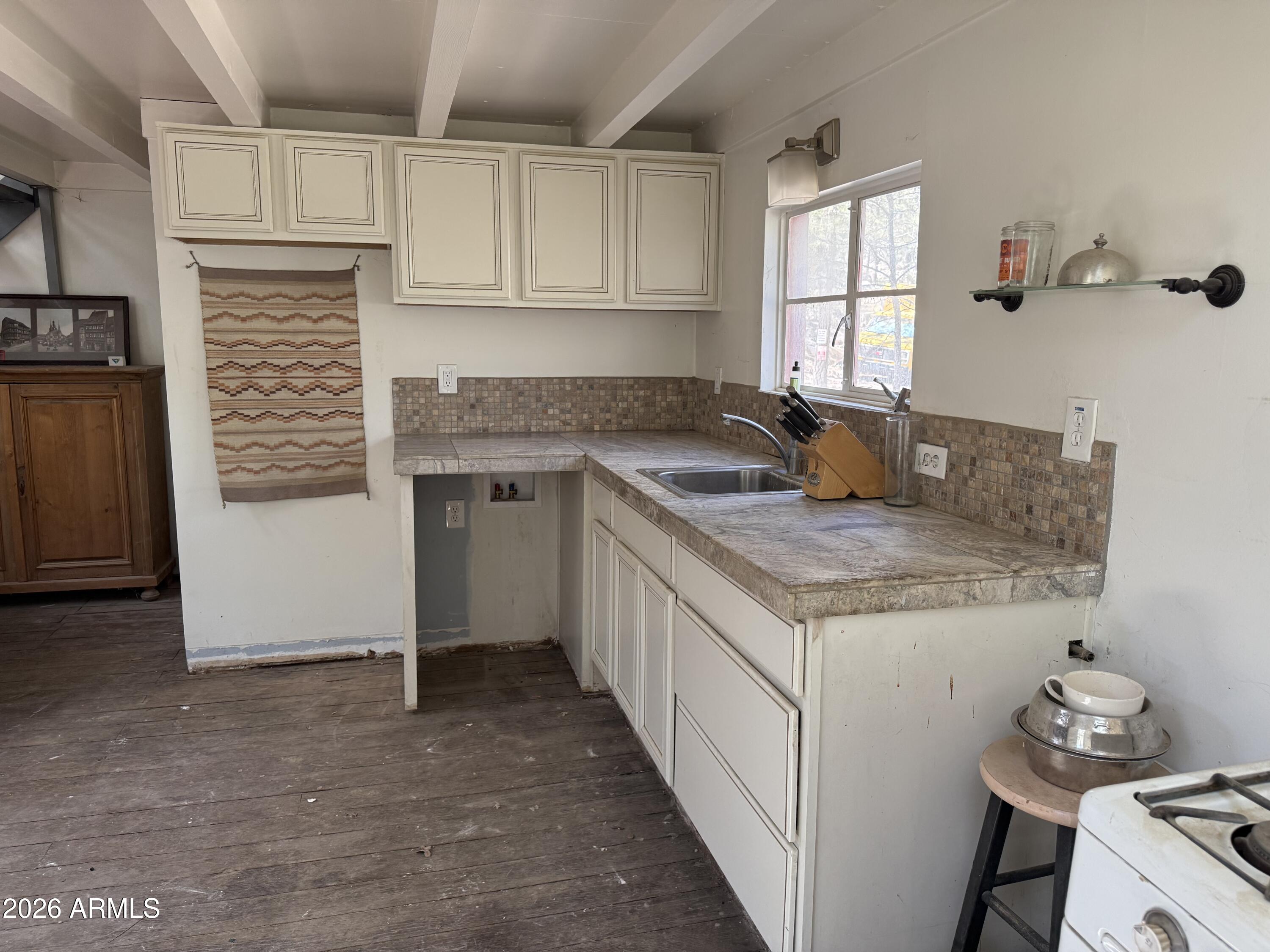 23619 South Gladiator Mine Road Crown King, AZ 86343 - Photo 7 of 19 Kitchen