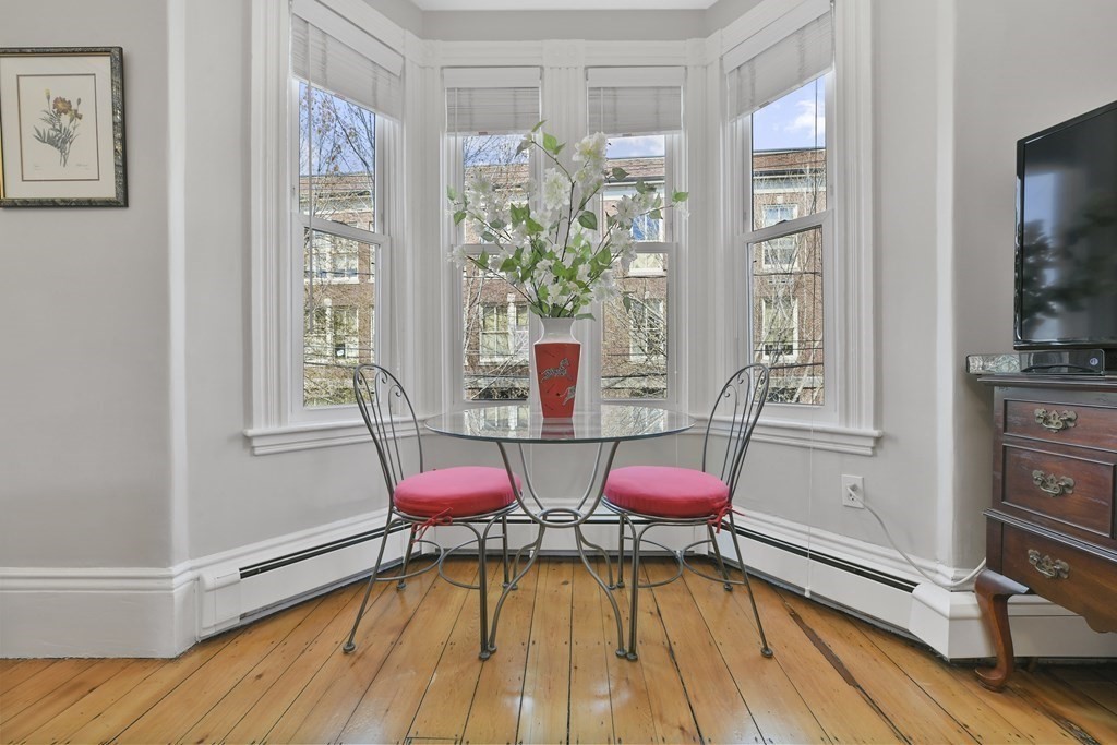 27 Walker Street, Unit 2 Boston, MA 02129 - Photo 3 of 17